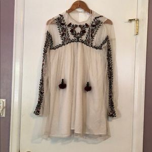 Lace boho embroidered tunic